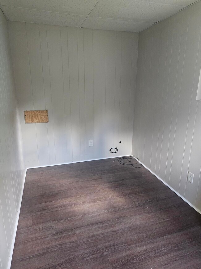 Foto del edificio - 3477 Kimball Ave