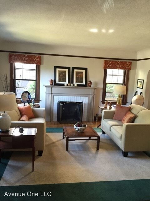 Foto del edificio - 4325 NE 43rd St