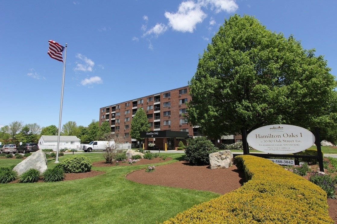 Hamilton Oaks I Apartments in Brockton, MA