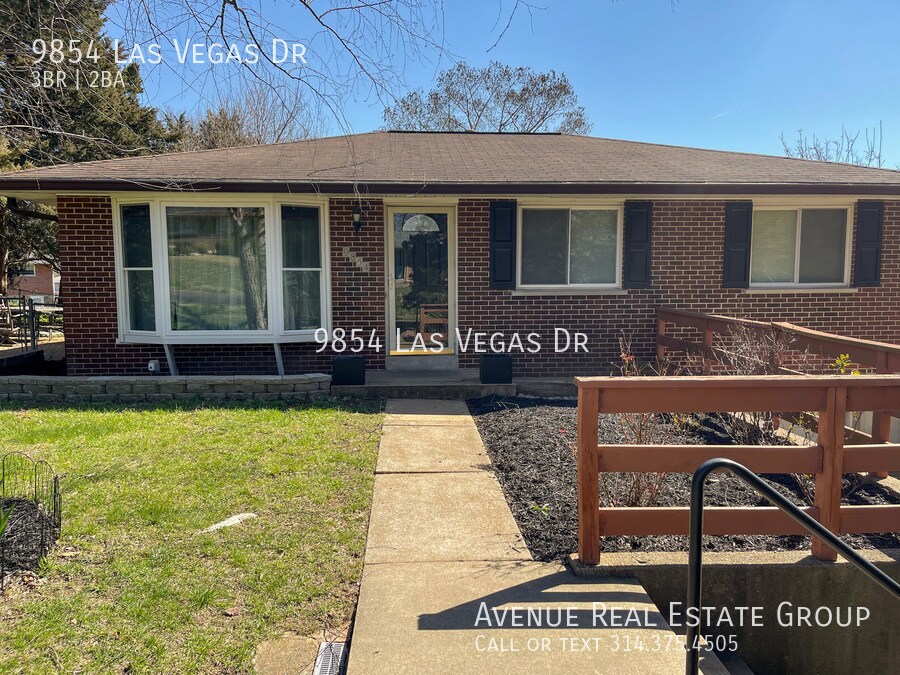 Primary Photo - Charming 3 bed, 1.5 bath