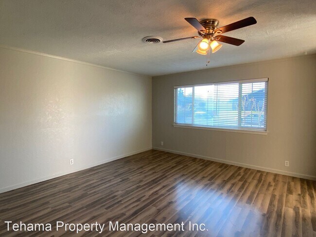 Building Photo - 3 br, 2 bath House - 940 Otis Ct.