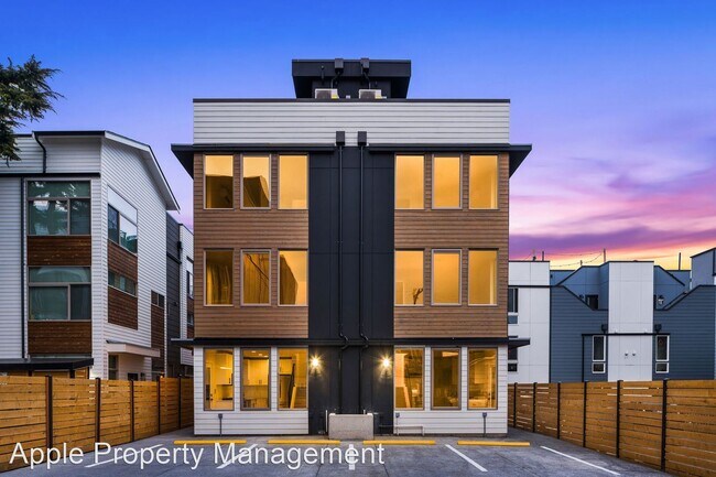 Building Photo - 2 br, 2 bath House - 8009C Mary Ave NW