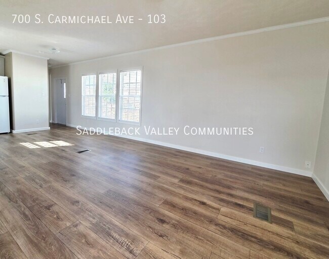 Foto del edificio - 700 S Carmichael Ave