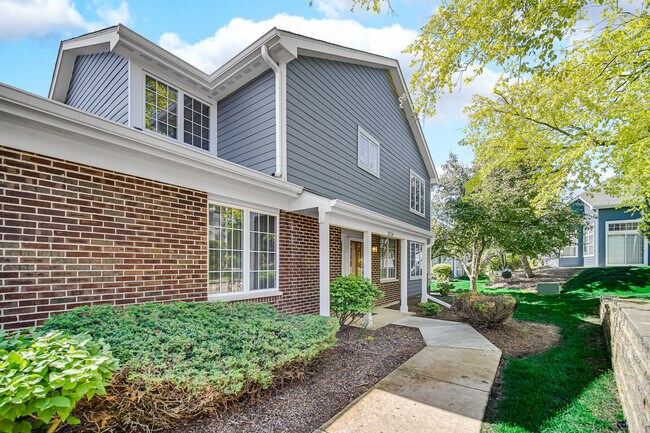 Foto del edificio - 1214 S Parkside Dr