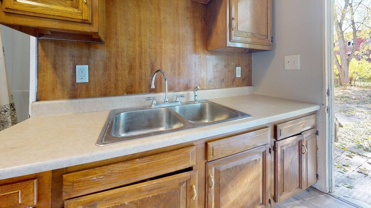 Foto del edificio - 808 7th St NW