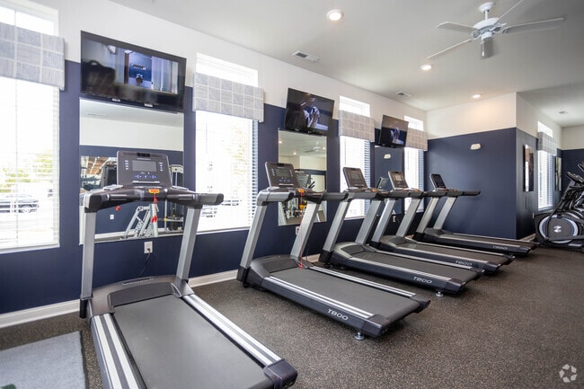 Fitness Center - Monarch on East Broad