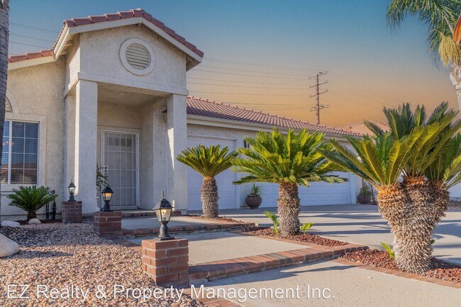 Building Photo - 3 br, 2 bath House - 2910 Cypress st