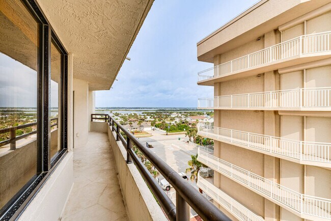 Foto del edificio - 3855 S Atlantic Ave