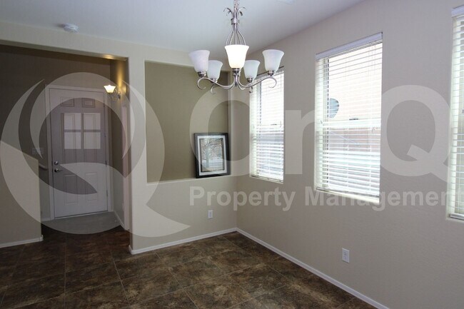 Building Photo - 3254 E Sports Dr