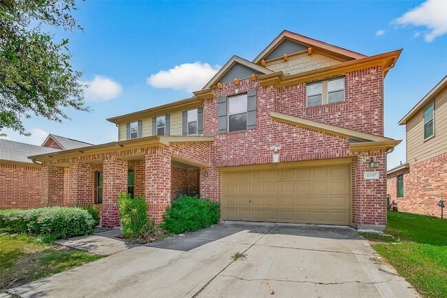 Photo - 16547 Lanesborough Dr House
