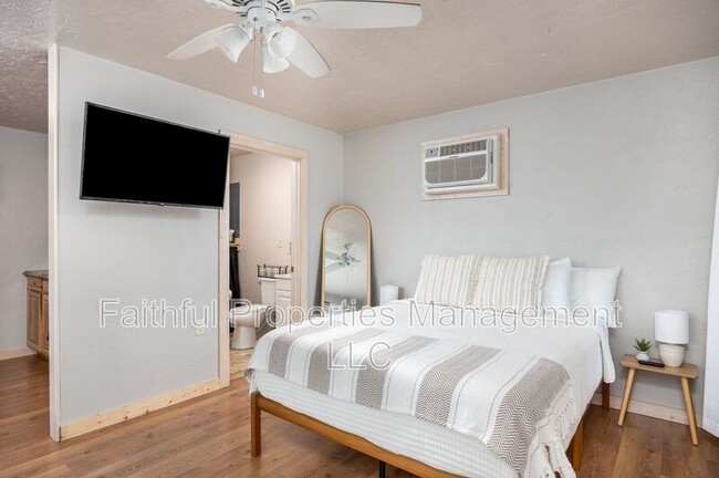 Building Photo - 13584 FM 14