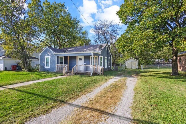 Foto del edificio - 1708 N Woods St