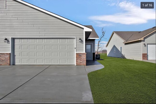 Foto del edificio - 4861 N Hillside Ct