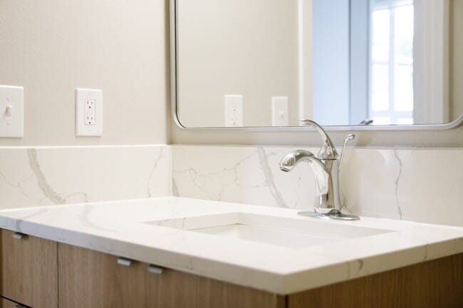 Interior Photo - Hawthorne @ Ladd's - 1 & 2 Bedroom Apartme...
