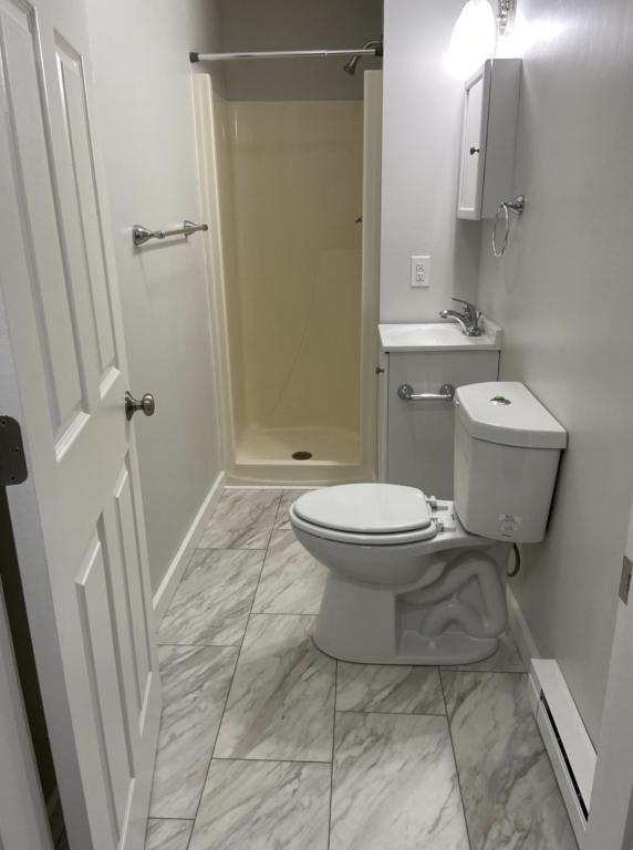 Foto del edificio - 45 W Main St