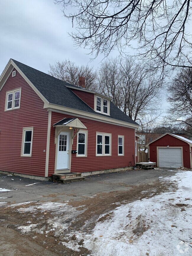 Houses for Rent in Bangor ME 8 Rental Homes