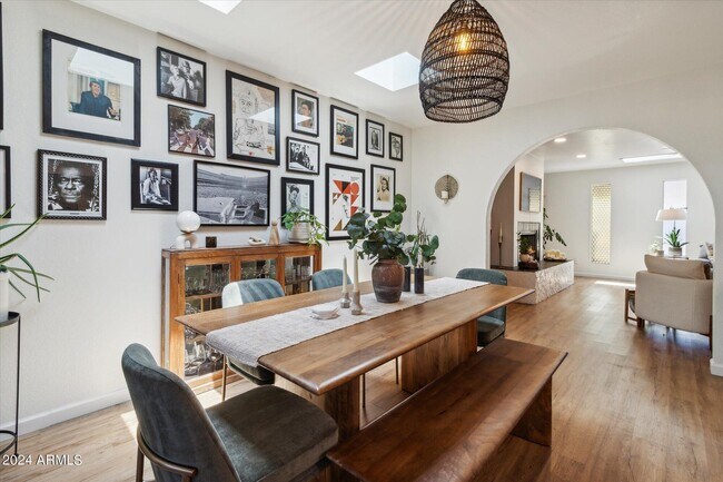 Foto del edificio - 6518 N 12th Pl