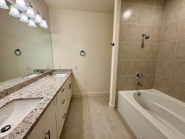 Foto del edificio - 11862 Taylorcrest Rd