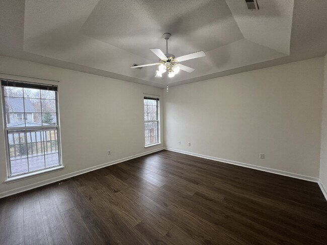 Building Photo - Charming 3 Bedroom, 2 Bathroom Home in Goo...