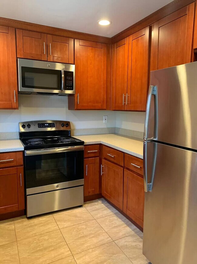 Building Photo - 131 Virginia Hills Dr