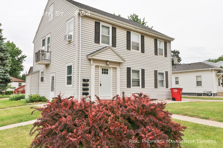 1300 E 6th St Unit 04, Sioux Falls, SD 57103 Apartment for Rent in