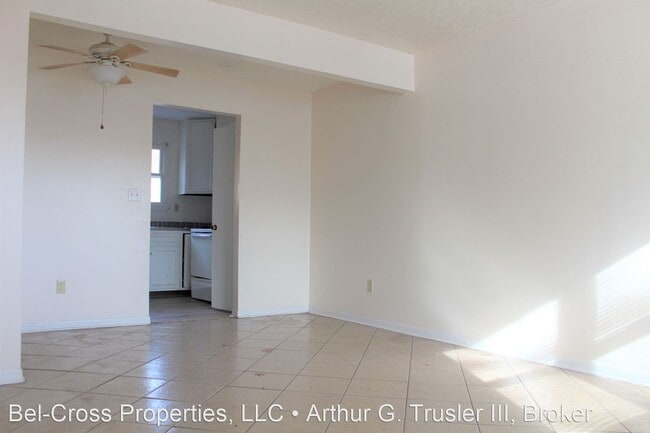 Building Photo - 2 br, 1 bath House - 8 Marcus Drive