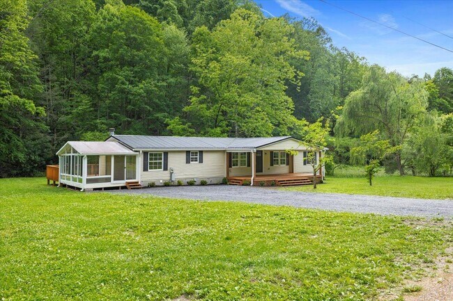 Foto del edificio - 640 Morrell Creek Ln