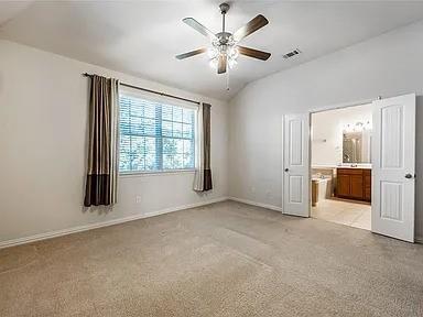 Building Photo - 8760 Iron Horse Dr