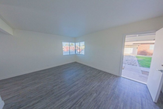 Foto del edificio - 1539 W Indian School Rd
