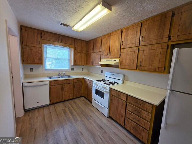 Foto del edificio - 370 Williamsburg Way