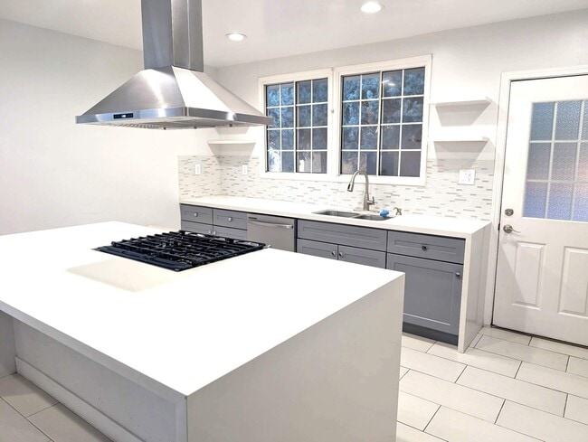 Building Photo - 12602 Foxley Dr