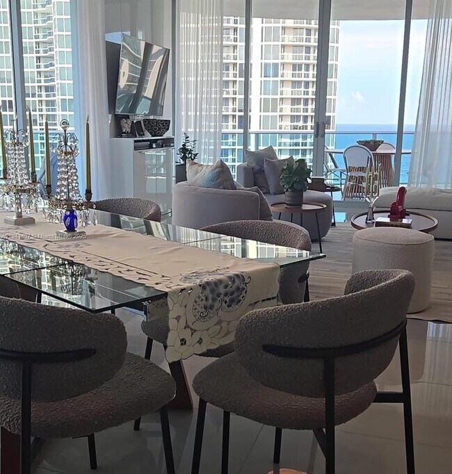 Foto del edificio - 17550 Collins Ave