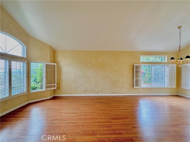 Building Photo - 20004 E Country Hollow Dr