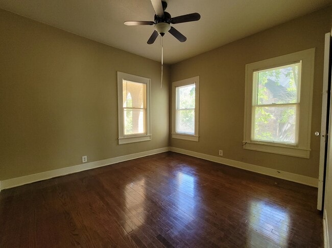 Foto del edificio - 2307 Austin Ave