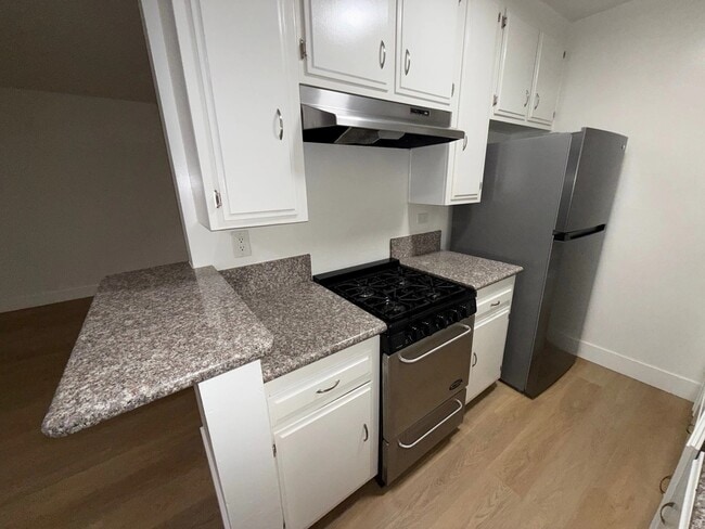 Foto del edificio - 10776 Rose Ave