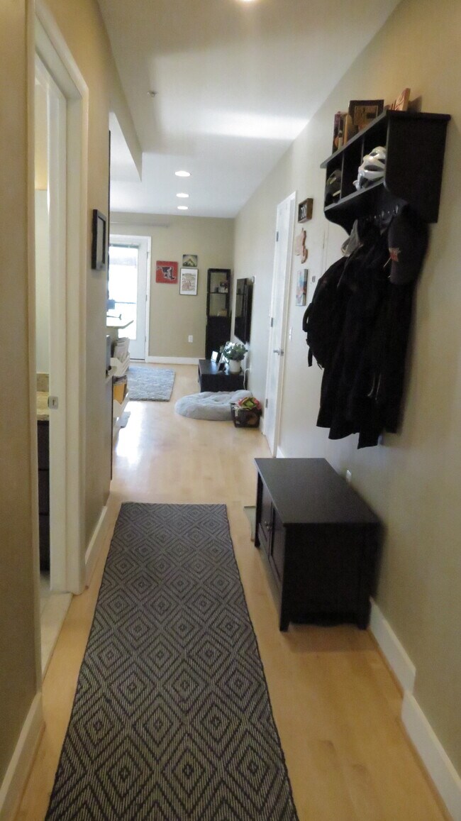Hallway - 149 W St NW