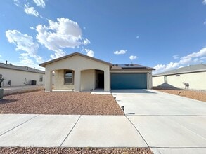 Building Photo - 14565 Firewheel Ave