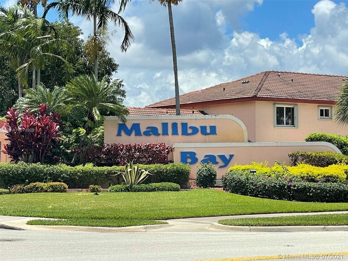 524 NW 208th Dr, Pembroke Pines, FL 33029 Townhome Rentals in