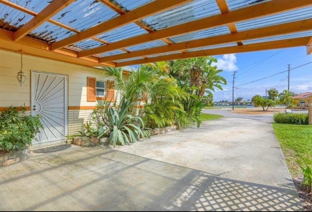 6903 Shore Dr S, South Pasadena, FL 33707 House Rental in South