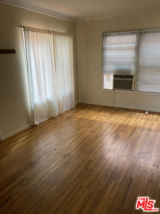 Foto del edificio - 4277 Tujunga Ave