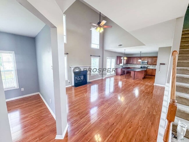 Building Photo - 4 Bellflower Ct