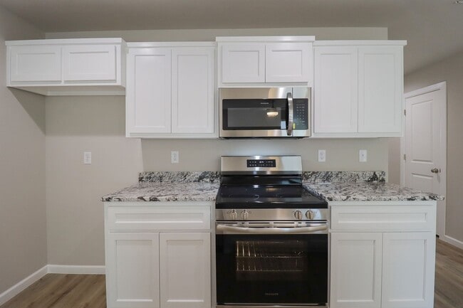 Building Photo - New Construction 3 Bedroom | 2.5 Bathroom | 1,650 sqft | Sand Springs