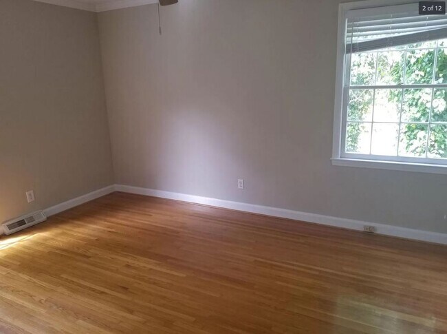 Building Photo - 3917 Blowing Rock Way