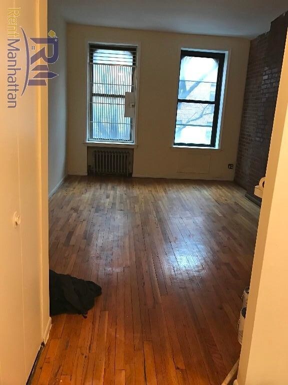 Primary Photo - 329 E 92nd St