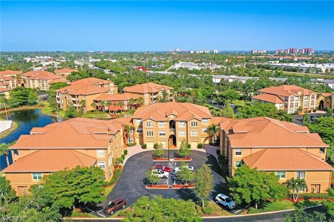 Foto del edificio - Gardens at Beachwalk - Unit 111