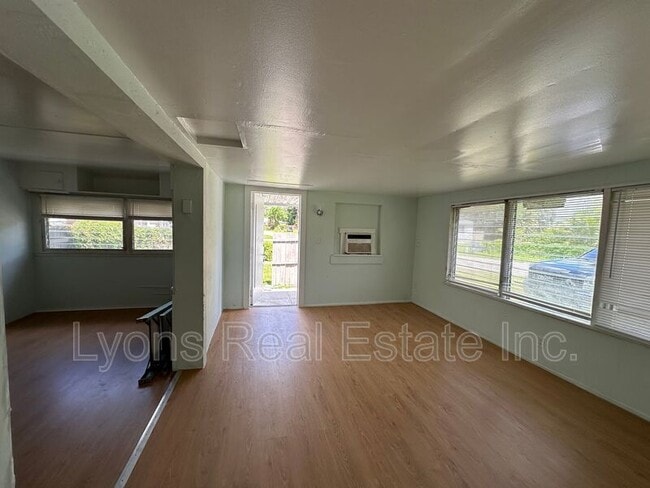 Photo - 1746 Pacific Ave Apartment