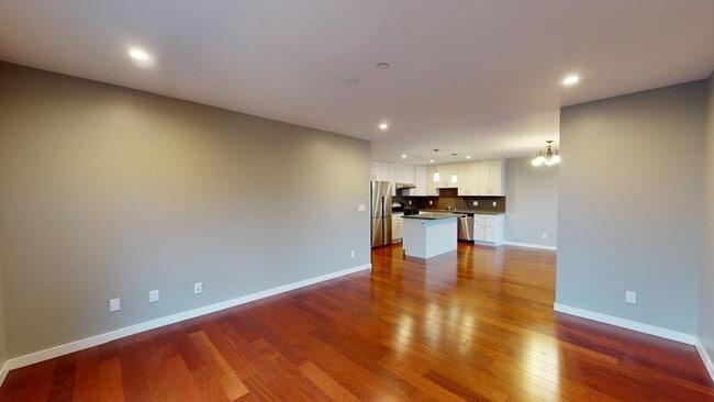 Building Photo - 313 Capitol Ave