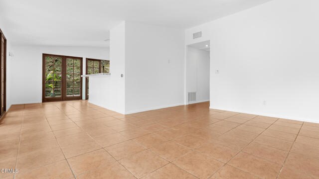 Building Photo - 1450 Benedict Canyon Drive