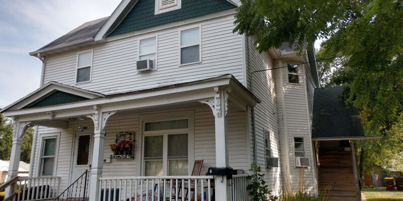 Primary Photo - 109 E Main