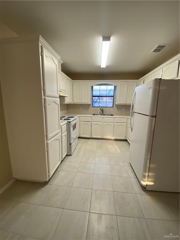 Foto del edificio - 10 Pine St